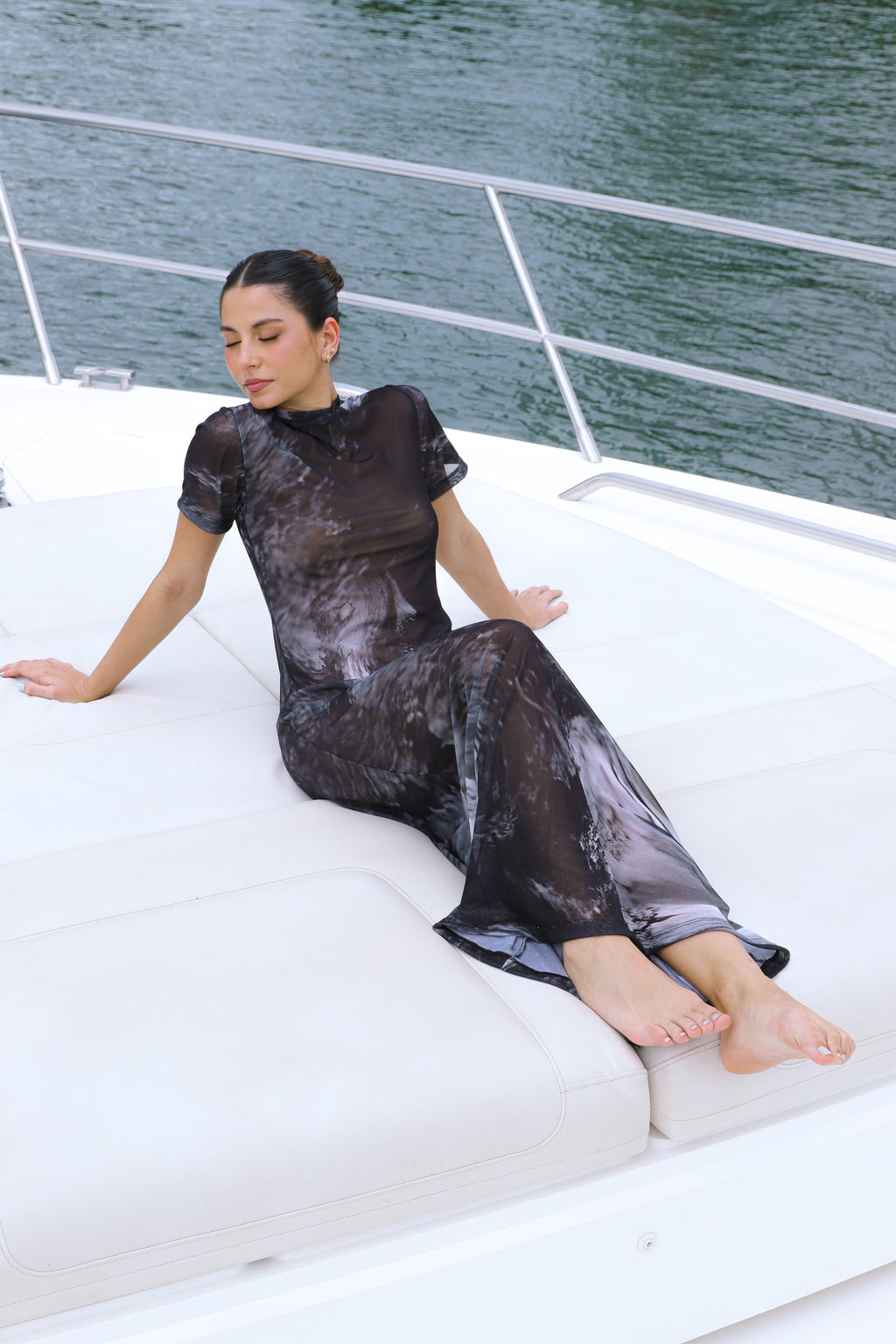 Mesh Dress - Everybody's Town (B&W)