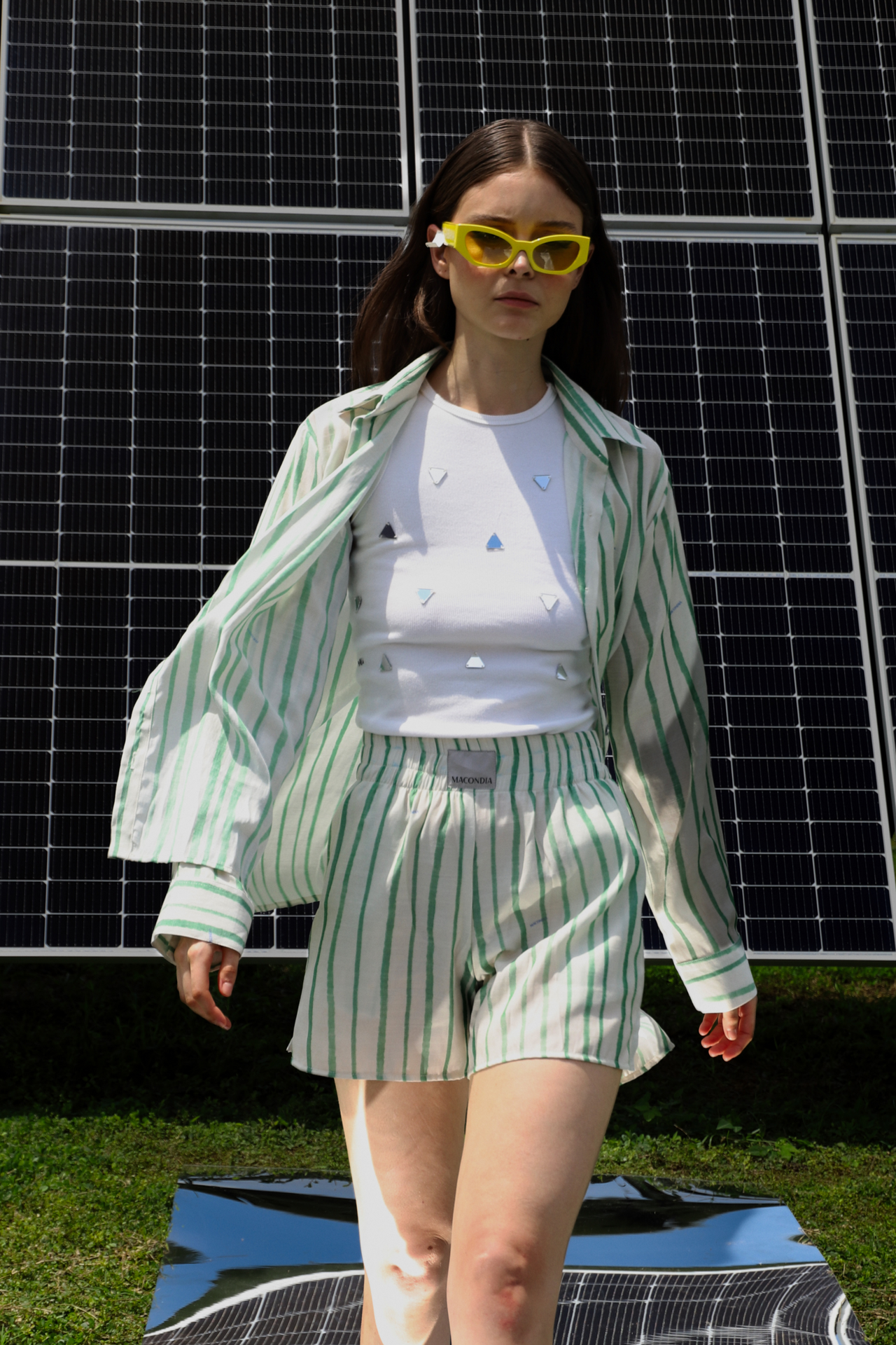 THE GREEN STRIPES SHORT