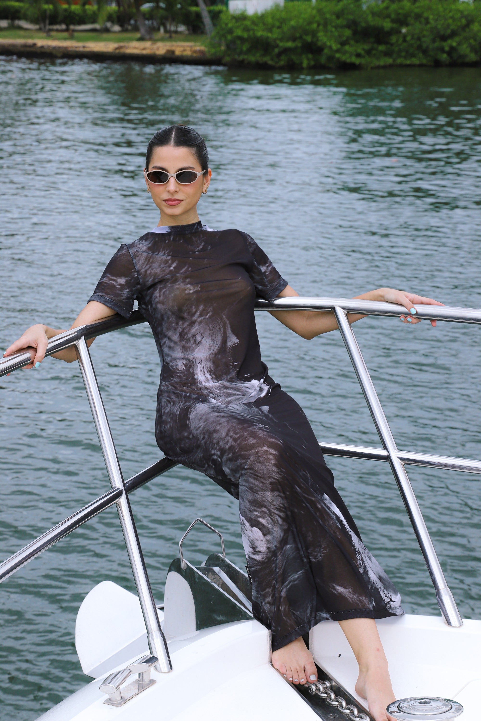 Mesh Dress - Everybody's Town (B&W)