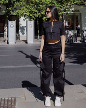 Cargar imagen en el visor de la galería, Cargo Pant &quot;Black&quot;

